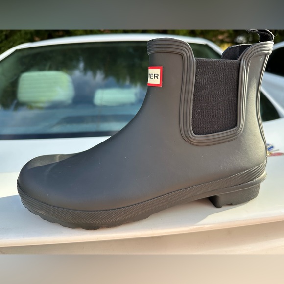 NWOT Hunter Chelsea Rainboots - Picture 7 of 9